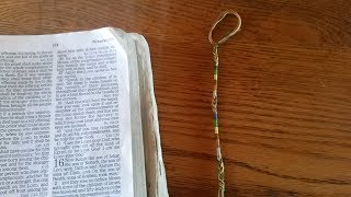 How to make a Tzitzit Tassel [upl. by Kyle213]