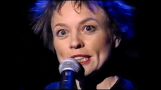 Laurie Anderson Live 1995  The Tonight Show 22295  The Cultural Ambassador  Jay Leno [upl. by Aninay]