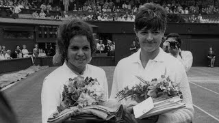 Evonne Goolagong labels Margaret Court a ‘great friend’ [upl. by Damick907]