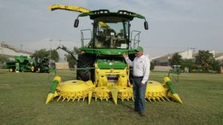 Especialista John Deere Ensiladora 8300 [upl. by Imyaj]