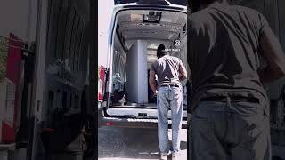 Watch us empty our van in 46 seconds taitetravels declutter vanlifecleaning vanlife [upl. by Reffineg]