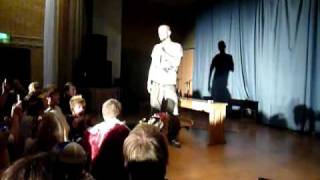 Beatboxing  Dave Crowe  in Sweden part 1 [upl. by Novelia964]