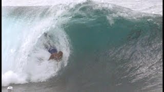 Kelly Slater Bodysurfing Pipeline [upl. by Haag]