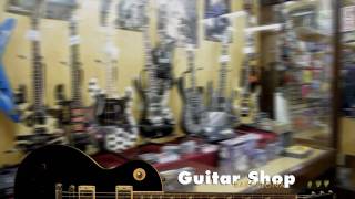 Guitar Shop Barcelona Tour Tiendas [upl. by Nosnorb]