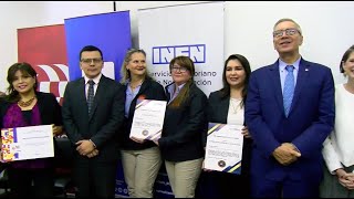 Empresarios cuencanos reciben “Mi Primer Certificado INEN” [upl. by Oby125]