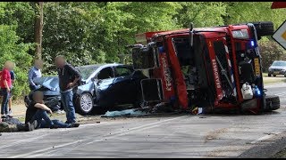 Massale inzet Brandweer Politie en Ambulances naar Ongeval Tankautospuit Brandweer Baarn [upl. by Ishmael800]