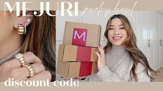 Huge Mejuri Jewelry Haul  Puffy Charlotte Collection and Diamond Pieces [upl. by Eceinert]