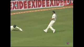 Fielding for Dummies 101 India vs Pakistan 2nd Test 2007 [upl. by Ocsic]