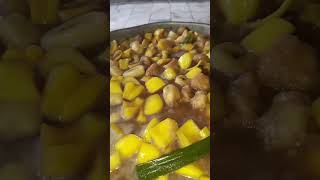 Kolak pisang ubi plus nangka rasanya manis dan gurih kolakpisangubi nangka makananmanis [upl. by Hannahoj894]