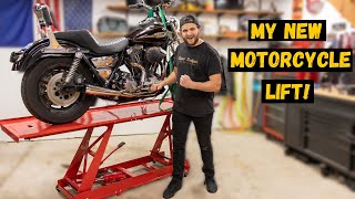 MY NEW MOTORCYCLE LIFT  Harbor Freight First Impression [upl. by Merkley]