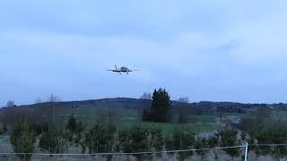 Přistání na 170m Tecnam P 2002 Sierra Short landing [upl. by Dera]