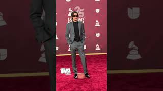 Danny Ocean posa junto a su novia en los Latin GRAMMY [upl. by Inanak]