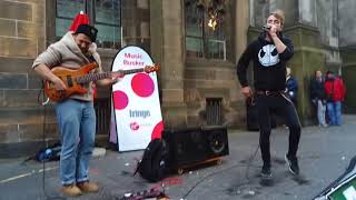 WOJTEK GASIOROVSKIampDAVE CROWE SUPER MIX  bass guitarbeatbox Scotland Edinburgh FRINGE 2017 [upl. by Mabel]