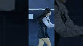 4K 60fps 241017 소유미SOYUMI 무대퇴장exit the stage 직캠fancam  밀양시민의날 by hoyasama [upl. by Blane]