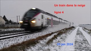 TRAIN DANS LA NEIGE LIGNE 4 TROYES  PARIS EST SAVIERES AUBE [upl. by Abagail]