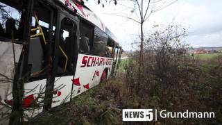 05122011 AN Busunglück mit 7 verletzten Kindern Sickersdorf  Bayern [upl. by Dex]