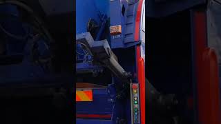 Lewisham council Mercedes geesink econic emptying trade waste 1100L bin [upl. by Horlacher]