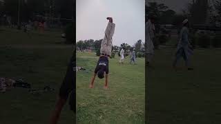 Failed and injured 😭 handstandworkout calisthenicsfails calisthenicsstreetworkout stunt fails [upl. by Stochmal21]