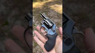 SampW MODEL 36 SNUB NOSE REVOLVER 38 SPECIAL wadcutter bullets [upl. by Nahtanoy]