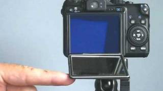 Canon G10 with LCD Protector Flip out LCD screen By Flipbac [upl. by Quin537]