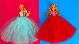 Elsa and Anna toddlers surprise clothes in a box [upl. by Naujaj]