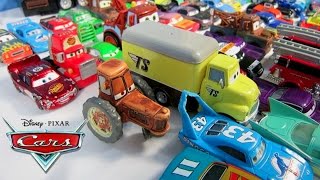 DISNEY PIXAR CARS COLLECTION LIGHTNING MCQUEEN TRACTOR TIPPIN MATER JUGUETE [upl. by Kieffer]