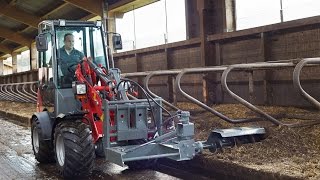 Weidemann – Hoftrac® 1160 Einsatz mit Boxenplaner [upl. by Ettari39]