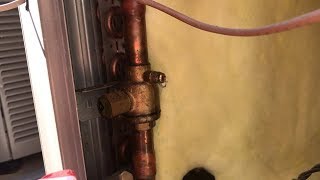 No AC Replacing Leaking Suction Service Valve Core Leak [upl. by Larner]