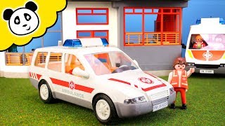 Playmobil Krankenwagen  Das Playmobil Sanitäter Auto  Spielzeug auspacken amp spielen Pandido TV [upl. by Airtemed]