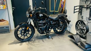 Better Than Bullet 350  Royal Enfield Meteor 350 Fireball Black Custom [upl. by Eladnyl]