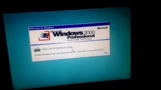 Windows 2000 professional startup on a Dell Inspiron 8500 [upl. by Aronoh]