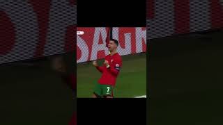 Sen nasıl bi makinasın🇵🇹🐐🤖 shorst football reels goat ronaldo cristianoronaldo cr7 portugal [upl. by Amsed]