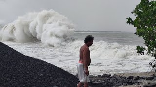 Bicol binabayo ng storm surge Nato Port Brgy Nato Sagñay Camarines Sur Bicol Region [upl. by Clotilda]