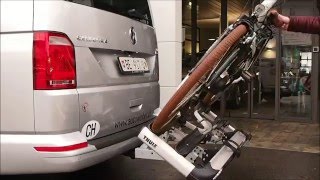 Calicapch Funktion Heckauszug VW T5T6 mit Thule Fahrradträger [upl. by Airrat]