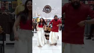 Kudukku Theythaka Dance in Onam attire at Lulu 😋 [upl. by Tserof]