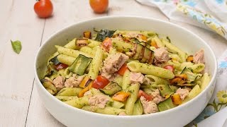 Insalata di pasta pesto e tonno con verdure grigliate  Ricette che Passione [upl. by Ebaj]