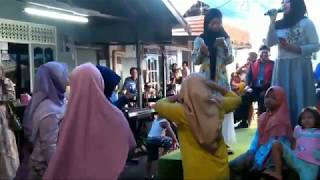 aku mundur alon alon  by tiara dan Isna [upl. by Kinnon]