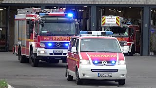 Löschzug Hauptamtliche Wache Feuerwehr Dinslaken [upl. by Enael]