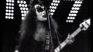 KISS  Deuce Live 1974 [upl. by Tenahs685]