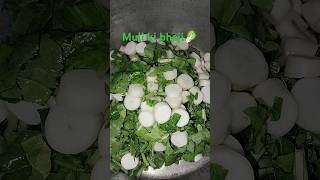 Muli🥬 ki bhaji mutton mix recipe👌 [upl. by Elane]