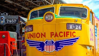 Union Pacific 26  Gas Turbine Locomotive [upl. by Eceerahs]