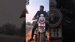 140balangir ya pila manush film song shorts viral video [upl. by Nwahser]