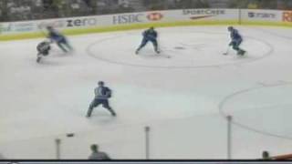 Ian Laperriere vs Ryan Kesler Apr 5 2009 [upl. by Eellehs404]