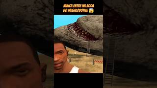 NUNCA ENTRE NA BOCA DO MEGALODONTE 😱 shorts games gtasanandreas [upl. by Notliw]