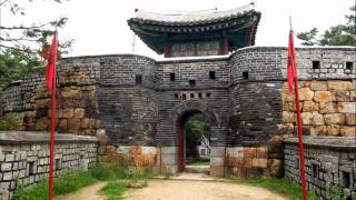 South Korea Suwon a city with a korean fortress [upl. by Rollecnahc365]