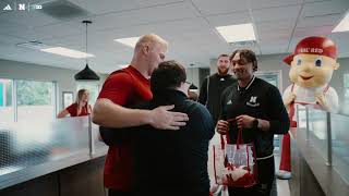 Nebraska Football Players Surprise Runza Employee celebrating his Four Year Work Anniversary 🫶 [upl. by Joella]