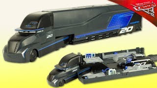 Disney Cars 3 Camion Transporteur Jackson Storm Gale Beaufort Jouet Toy Truck Hauler Review Juguetes [upl. by Afinom785]