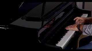 Yamaha Clavinova CLP565GP Performance [upl. by Gussy960]