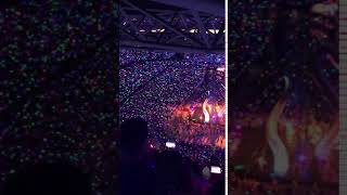 TAYLOR SWIFT  Shake it Off LIVE Sydney Australia [upl. by Assylla]