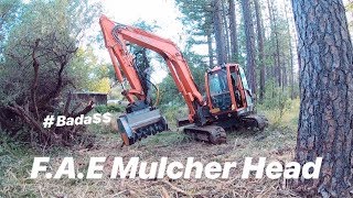 INSTALLING NEW MULCHER HEAD ON AN EXCAVATOR [upl. by Margeaux]